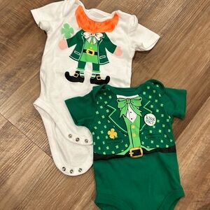 St Patrick onesies 0-3 months